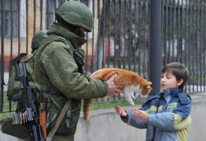Russian Soldier with Cat (Source: Gazeta.ru)