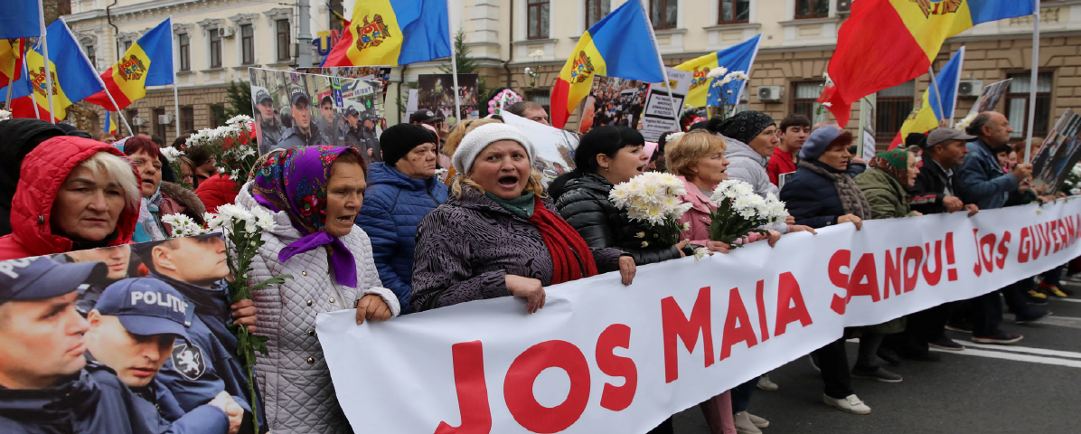 War As a Neighbor: Moldova and the Challenges of Facing Russian Aggression in Ukraine
