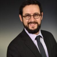 Dr. Ari Gordon